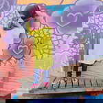 Mira Amir profile icon