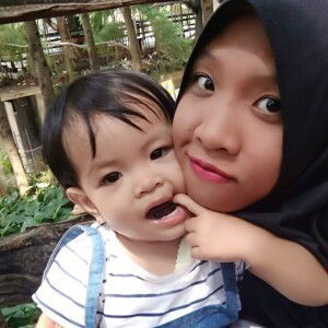 Salsabila Moms profile icon