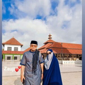 siti halimah profile icon