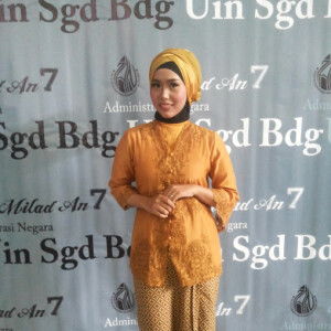 zainab restuti profile icon