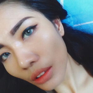 Rini Agustin profile icon