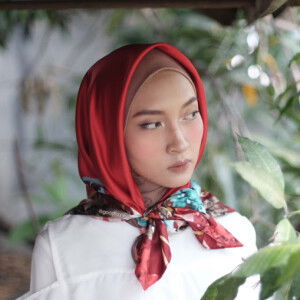 Festi Zuhrivasari profile icon