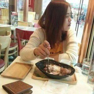 Arpaporn Yolsuk profile icon