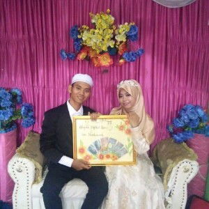 Eva Nur Khasanah profile icon