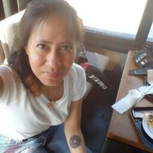 maureen santos profile icon