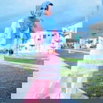 Nini Hazlin profile icon