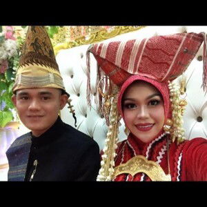 Utami R S Sihotang profile icon