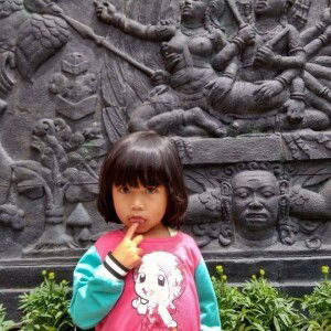 Fitri Nurhasanah profile icon