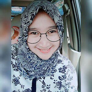 Niken Rahminingtias profile icon