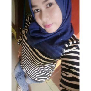 Nasriza Desarni profile icon