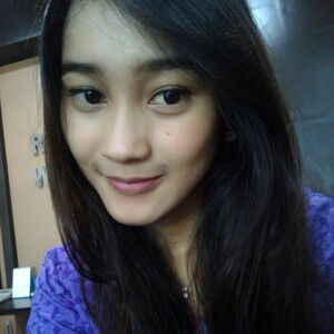 Desta Rosyana profile icon