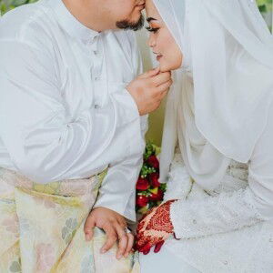 Ernieda Jamil profile icon