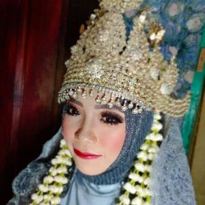 Mel Amell profile icon