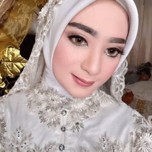 Widya Agustin profile icon