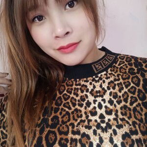 ชมพู่ ชมพู่ profile icon