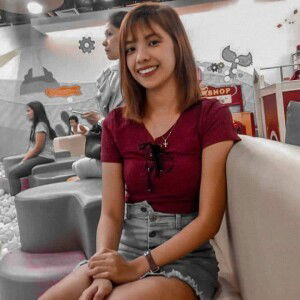 Rose L Ello profile icon