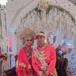 Qurrota A'yun profile icon