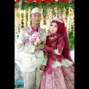 Sari Wahyuni profile icon