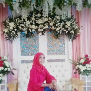 Siti Miftakuljannah profile icon