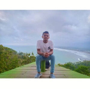 Nur Halimah profile icon