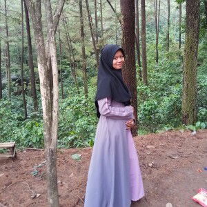 Yeyen Apriani Azzahra profile icon