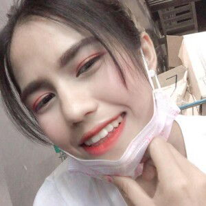 อี' พู่ profile icon