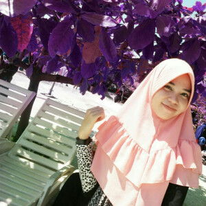 yuyun astuti profile icon