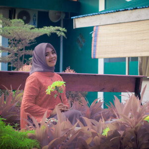 Ayu Safitri profile icon