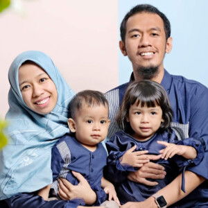 Dewi Siti Nurfazriah profile icon