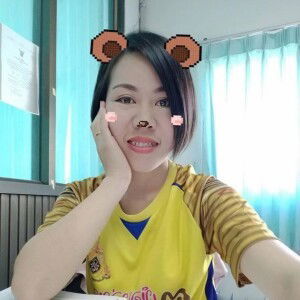 จ๋อม พรวลัย profile icon