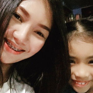 May Sweetzii profile icon