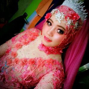 Neng Hanny profile icon