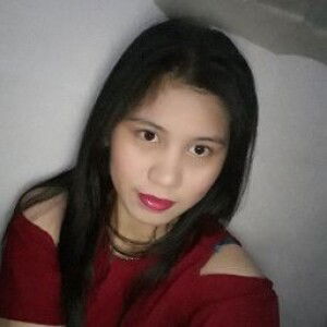 romelyn badua profile icon