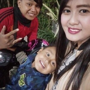 Nining Rahmawati profile icon