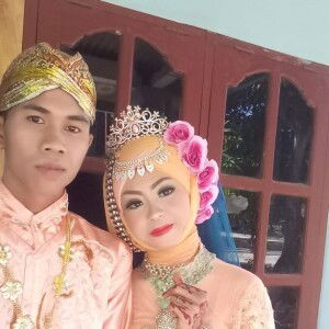 Dhella Rahmawatie profile icon