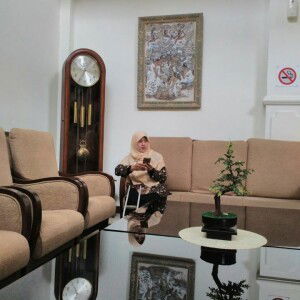 Euis Siti Mujahidah profile icon