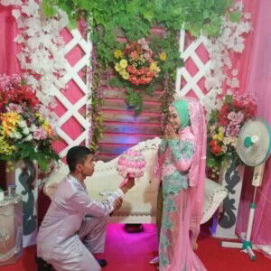 Devi Yanti profile icon