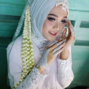 Rizka Amelia profile icon