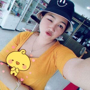 ชม้อย พันล้าน profile icon