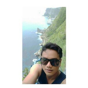 Triana Dewi profile icon