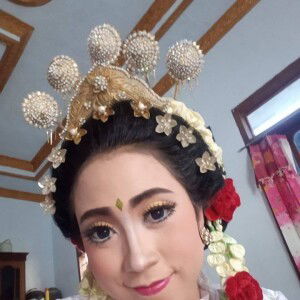 Irma Ayu Ningtyas profile icon