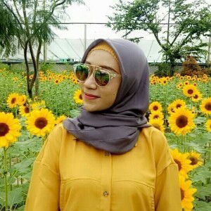 Dini Rahmawati profile icon