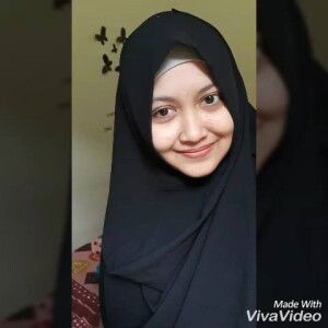 Devi Nurul Qomariah profile icon