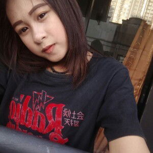 กล้วย'ย จ๋า'า profile icon