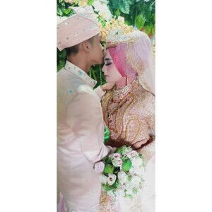 Icha Febrianti profile icon