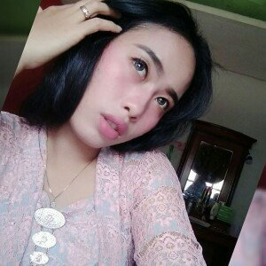 Anita Dyahwari profile icon