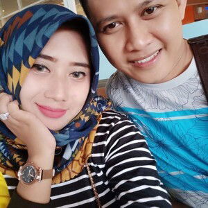 Evha Farida profile icon