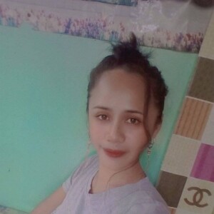 Charlot Navidad Edaniol profile icon