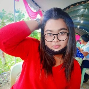 Por Phatcharee Bukaew profile icon