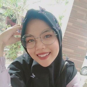 Ratih Sentiyah profile icon